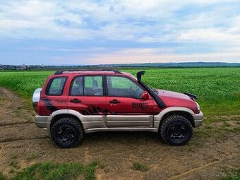 Suzuki Grand Vitara 2.5 V6, 4x4 s redukcí