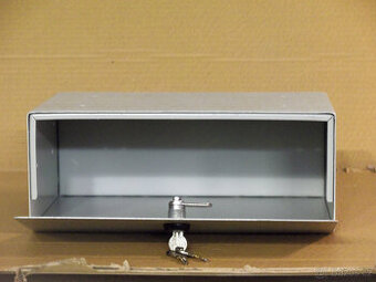 AUTO BOX