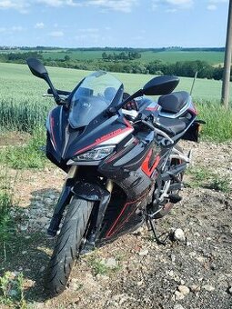 Qj motor SRK 125