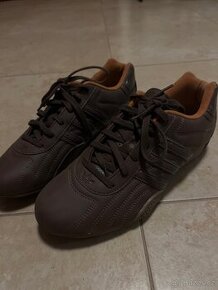 Adidas kožené boty vel. 41