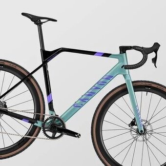 Canyon Inflite CF SLX 7 AXS