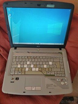 Notebook Acer 2ghz, 4gb paměti