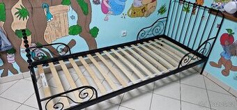 Rostoucí postele Ikea Minnen