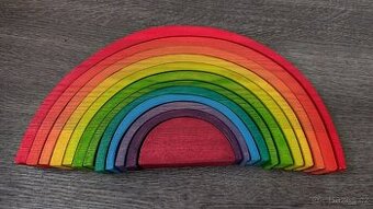 Dřevěná duha - montessori