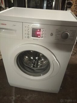 automatická pračka Bosch,slim/od zdi 40cm, kapacita 5kg.