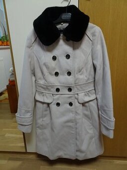 Krásný krémový kabát vel. S