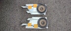 VW New Beetle I zadní repro