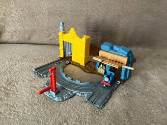 Mašinka Tomáš -Poklad na kolejích