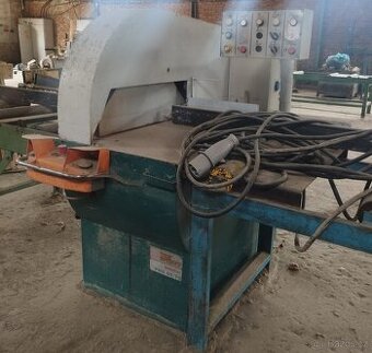 Zkracovací pila TOS PWK 60/70