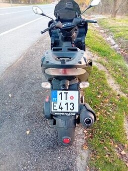Aprilia SR Max 125