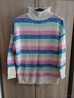 Dámský svetr vel.44/46-novy