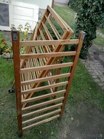 Postýlka a ohrádka s podlahou