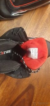 Běžkařské boty V3TEC Cruise pro vel.33