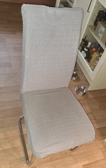 Prodám 4 jídelní židle s potahem