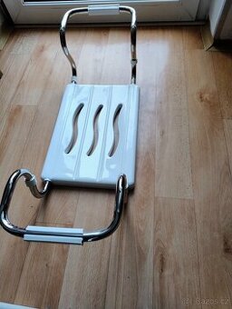 Sedátko do vany - 1