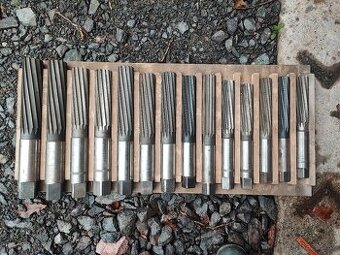 Prodám ruční výstružníky