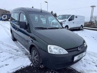 Opel Combo 1.7 DTi, 5-ti místné, TK 12/27