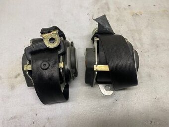 ŠKODA OCTAVIA 2 2004-2013 - ZADNÍ PÁSY 1Z0 857 447 B