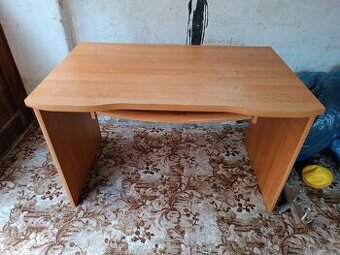 Kancelářský, psací stůl