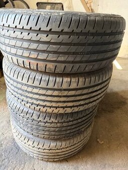 215/55R17 LASSA DRIVEWAYS