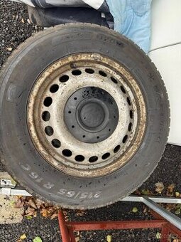 Pneu s diskama na T5