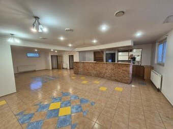 PRONÁJEM OBCHODNÍHO PROSTORU, BORŠOV NAD VLTAVOU