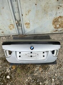 Kufr bmw e90 lci