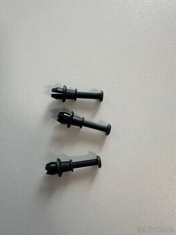 Prodám plastové upevňovací kolíky .