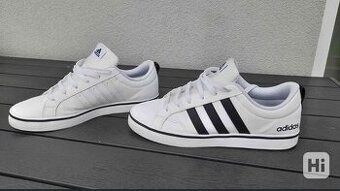 Adidas sportovni boty.