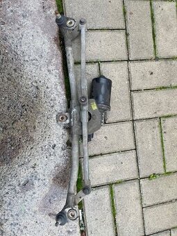 Mechanismus stěračů golf 4
