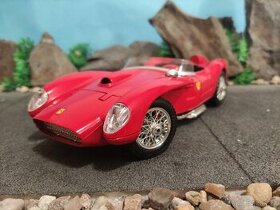 Prodám model 1:18 Ferrari 250 Testarossa - 1