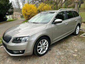 Škoda Octavia Combi 1.4TSI 103kw VÝHŘEV Bi-Xenony TAŽNÉ