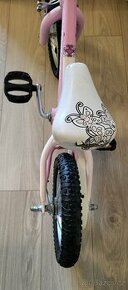 Dětské kolo Specialized Hotrock 12" růžové+přilba+koloběžka