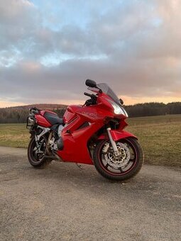 Honda VFR 800 VTEC