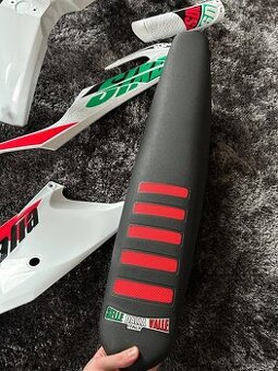 Ktm six days/ selle s. valle sedlo/ poťah