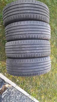 Continental 215/55r17 v - 1