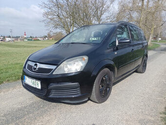 Opel Zafira 1.8 103Kw  RV.2006 7.míst. TAŽNÉ-NOVÁ STK
