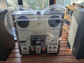 Akai GX-600