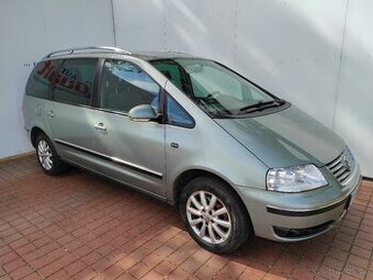 VW Sharan 1.9 TDi 96 kW 7 MÍST 2006 DIGI KLIMA VÝHŘEVY XENON