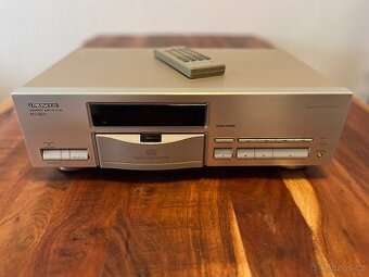 CD přehrávač Pioneer PD S-801 GOLD