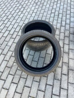 Pneumatiky Hankook Ventus S1 evo3 245/30 R19