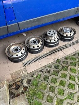 4ks ocelový  disk Fiat Ducato 16”, 130 rozteč, střed 78mm