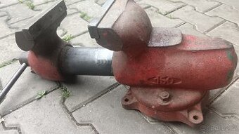 Svěrák York 150