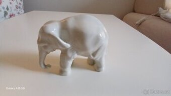 Porcelánový slon - 1