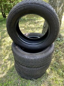 Zimni sadu pneu Semperit 205/60 R16, 6,3mm