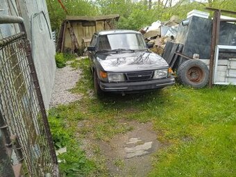 Saab 900