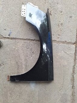 Passat B6 levý přední blatník