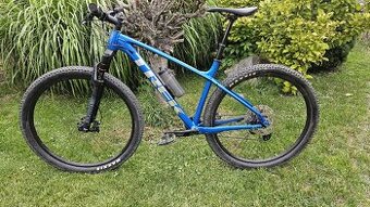 Horské kolo Trek X-Caliber 9 (2022)