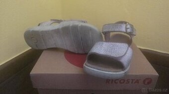 Ricosta dětské divčí sandály 507800802-310 Samira

Vel.28