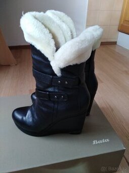 BAŤA - luxusní kožené vyšší polokozačky